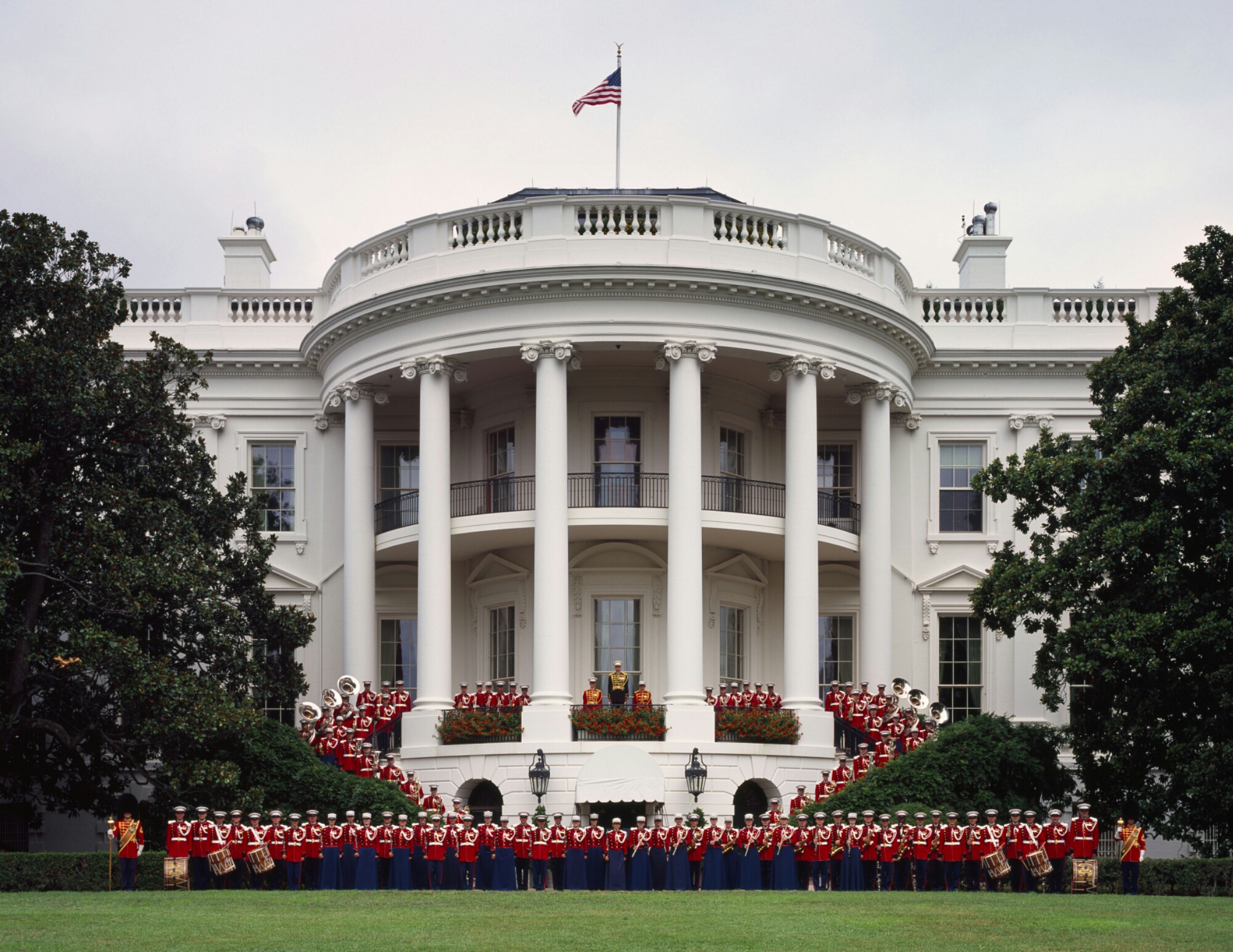 United_States_Marine_Band_at_the_White_House.jpg image