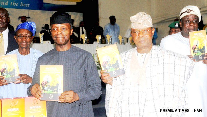 800x451xPIC.-4.-BOOK-PRESENTATION-IN-IBADAN-ON-MONDAY.jpg.pagespeed.ic.Ka0F-l0E30.jpg image